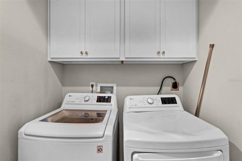 Купить таунхаус в Лейк-Мэри, Флорида 10 комнат, 203.18м2, № 1719013 - фото 27