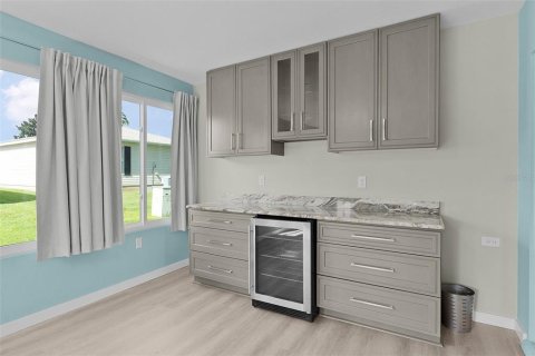House in The Villages, Florida 2 bedrooms, 128.39 sq.m. № 1918166 - photo 25