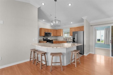 House in The Villages, Florida 2 bedrooms, 128.39 sq.m. № 1918166 - photo 10