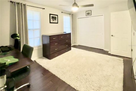Adosado en alquiler en Tampa, Florida, 2 dormitorios, 113.62 m2 № 1904899 - foto 9