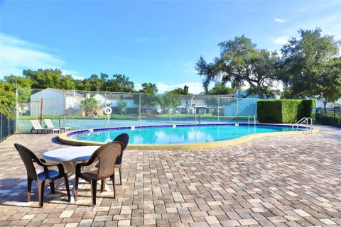 Adosado en alquiler en Tampa, Florida, 2 dormitorios, 113.62 m2 № 1904899 - foto 13