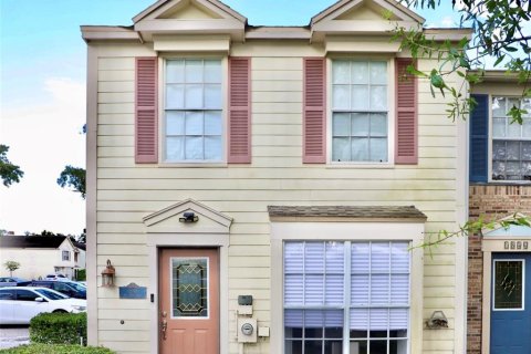 Adosado en alquiler en Tampa, Florida, 2 dormitorios, 113.62 m2 № 1904899 - foto 15