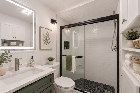 Condo in New Port Richey, Florida, 2 bedrooms № 2107688 - photo 26