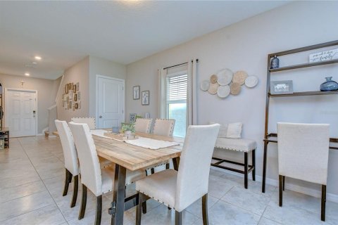 House in Lutz, Florida 6 bedrooms, 239.69 sq.m. № 2107719 - photo 6