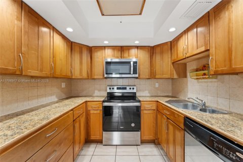 Condominio en venta en Miami, Florida, 3 dormitorios, 115.2 m2 № 1738231 - foto 5