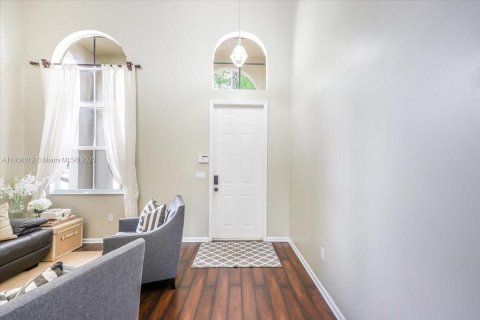 Casa en venta en Miramar, Florida, 4 dormitorios, 190.82 m2 № 1935708 - foto 8