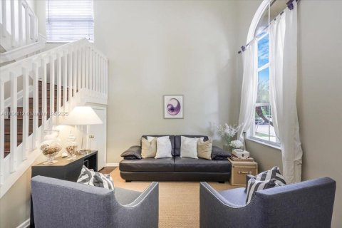 Casa en venta en Miramar, Florida, 4 dormitorios, 190.82 m2 № 1935708 - foto 7