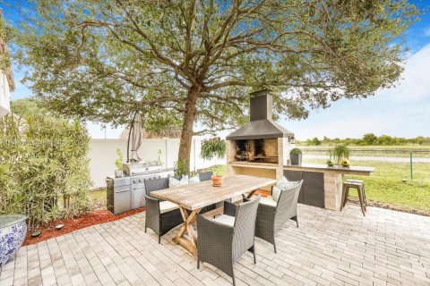 Casa en venta en Miramar, Florida, 4 dormitorios, 190.82 m2 № 1935708 - foto 19