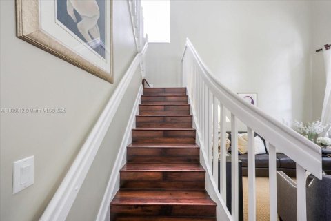 Casa en venta en Miramar, Florida, 4 dormitorios, 190.82 m2 № 1935708 - foto 23