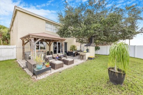 Casa en venta en Miramar, Florida, 4 dormitorios, 190.82 m2 № 1935708 - foto 21
