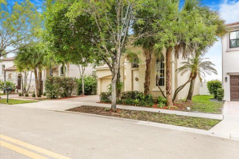 Casa en venta en Miramar, Florida, 4 dormitorios, 190.82 m2 № 1935708 - foto 3