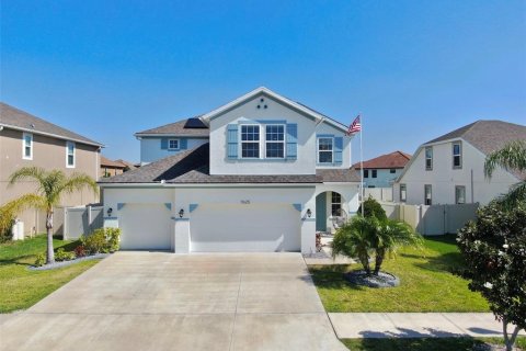 House in Riverview, Florida 4 bedrooms, 285.02 sq.m. № 1647701 - photo 1