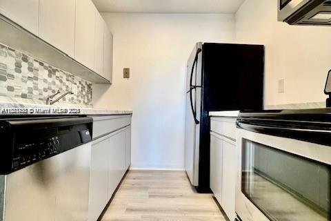 Condo in North Miami, Florida, 1 bedroom  № 1801125 - photo 5