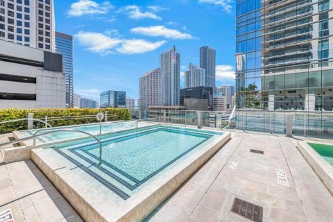 Copropriété à vendre à Miami, Floride: 2 chambres, 110.83 m2 № 1708278 - photo 27