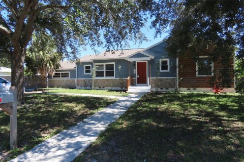 Villa ou maison à Clearwater, Floride 4 chambres, 161 m2 № 2410062