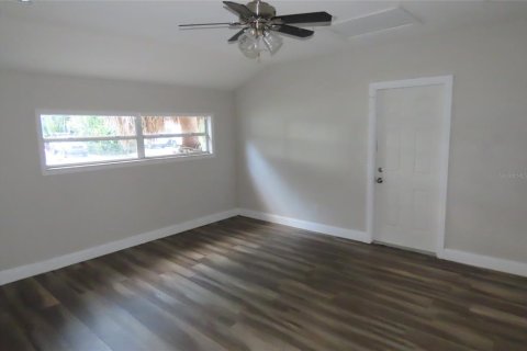 Villa ou maison à vendre à Clearwater, Floride: 4 chambres, 161 m2 № 2410062 - photo 11