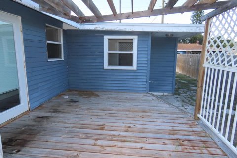 Villa ou maison à vendre à Clearwater, Floride: 4 chambres, 161 m2 № 2410062 - photo 18