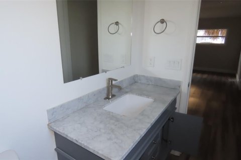 Villa ou maison à vendre à Clearwater, Floride: 4 chambres, 161 m2 № 2410062 - photo 15