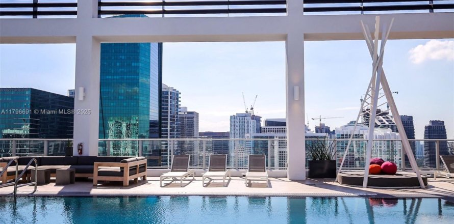 Condo à Miami, Floride, 1 chambre № 1709257