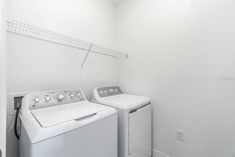 Condominio en alquiler en Punta Gorda, Florida, 3 dormitorios, 196.02 m2 № 2096091 - foto 16