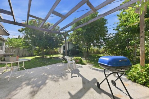 Casa en venta en West Palm Beach, Florida, 3 dormitorios, 98.1 m2 № 2392128 - foto 5
