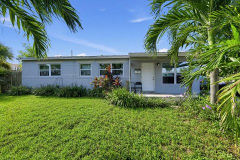 Casa en West Palm Beach, Florida 3 dormitorios, 98.1 m2 № 2392128
