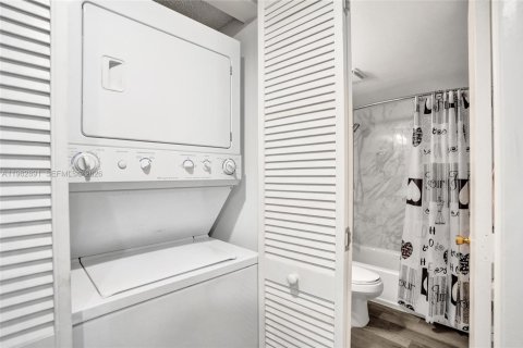 Copropriété à vendre à Margate, Floride: 2 chambres, 91.97 m2 № 2080972 - photo 6