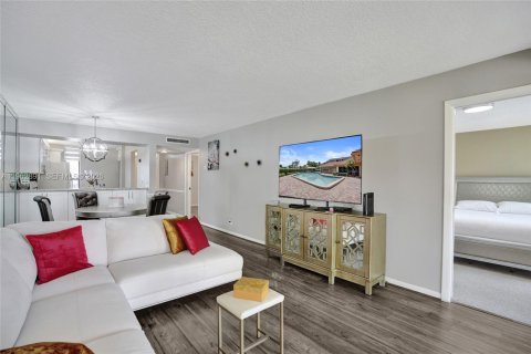 Copropriété à vendre à Margate, Floride: 2 chambres, 91.97 m2 № 2080972 - photo 15