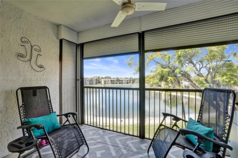 Copropriété à vendre à Margate, Floride: 2 chambres, 91.97 m2 № 2080972 - photo 16