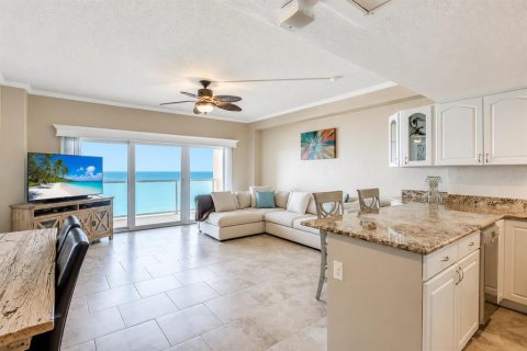 Condominio en venta en Clearwater, Florida, 1 dormitorio, 71.72 m2 № 2209845 - foto 4
