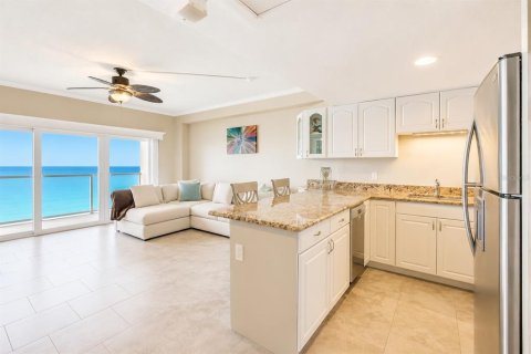 Condominio en venta en Clearwater, Florida, 1 dormitorio, 71.72 m2 № 2209845 - foto 6