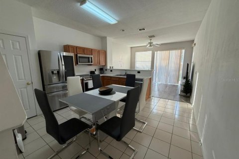 Townhouse in Kissimmee, Florida 3 bedrooms, 110.27 sq.m. № 2122993 - photo 2