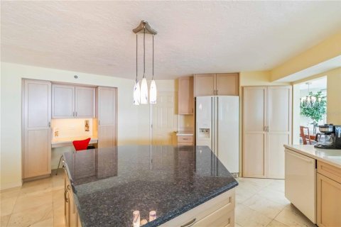 Купить кондоминиум в Сарасота, Флорида 7 комнат, 215.07м2, № 1900667 - фото 14
