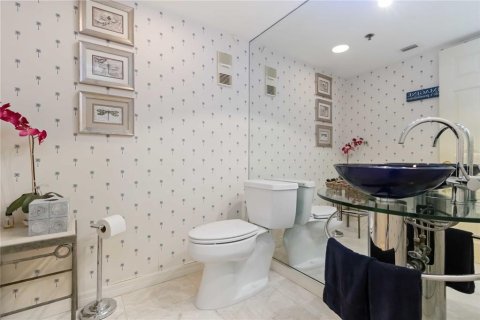 Купить кондоминиум в Сарасота, Флорида 7 комнат, 215.07м2, № 1900667 - фото 18