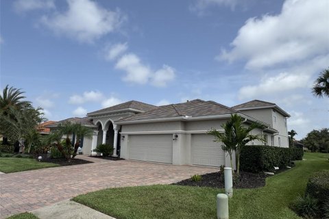 Villa ou maison à vendre à Bradenton, Floride: 4 chambres, 317.45 m2 № 1771086 - photo 6