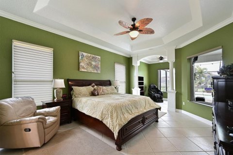 Villa ou maison à vendre à Bradenton, Floride: 4 chambres, 317.45 m2 № 1771086 - photo 14