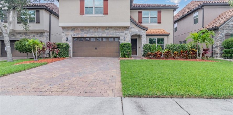 Casa en Winter Garden, Florida 5 dormitorios, 293.2 m2 № 1917623