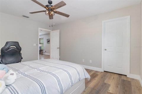 Casa en venta en Winter Garden, Florida, 5 dormitorios, 293.2 m2 № 1917623 - foto 19