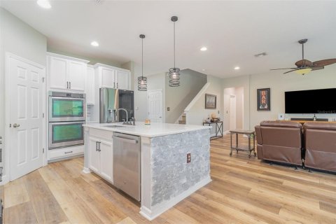 Casa en venta en Winter Garden, Florida, 5 dormitorios, 293.2 m2 № 1917623 - foto 8