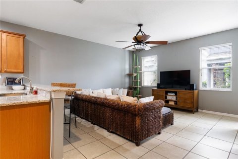 Townhouse in Sanford, Florida 3 bedrooms, 181.25 sq.m. № 2212033 - photo 17