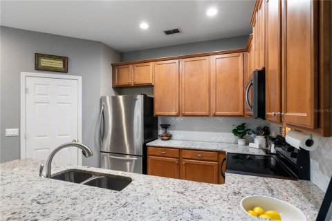 Townhouse in Sanford, Florida 3 bedrooms, 181.25 sq.m. № 2212033 - photo 16