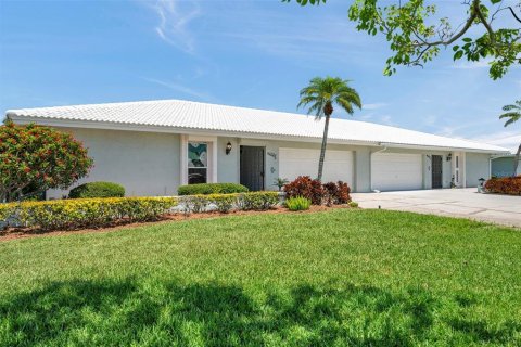 Casa en venta en Bradenton, Florida, 2 dormitorios, 177.72 m2 № 1644232 - foto 1