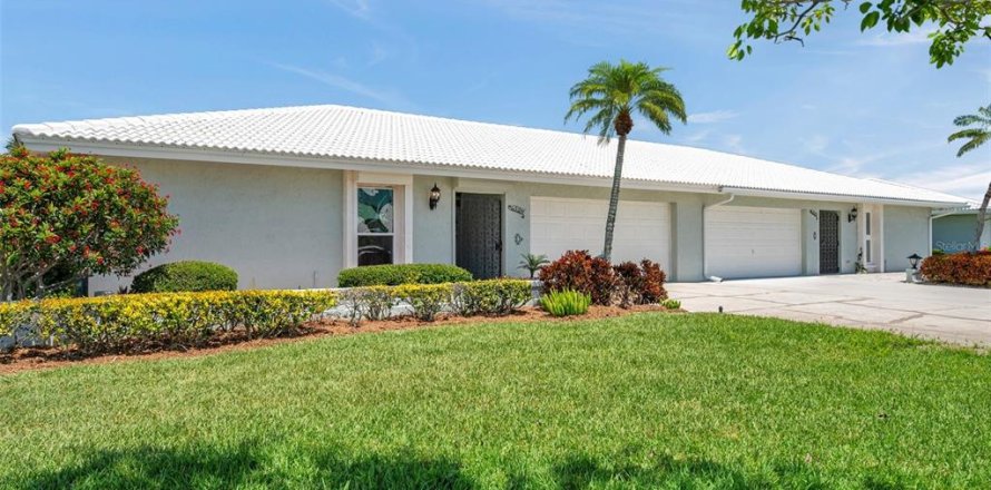 Casa en Bradenton, Florida 2 dormitorios, 177.72 m2 № 1644232