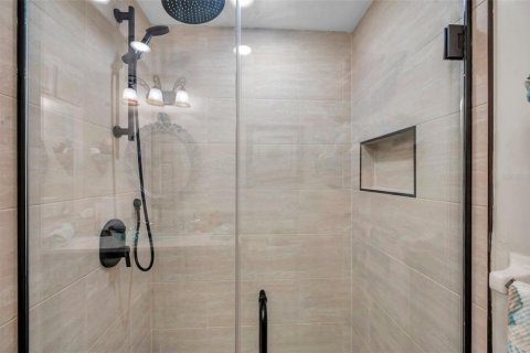 Casa en venta en Bradenton, Florida, 2 dormitorios, 177.72 m2 № 1644232 - foto 19