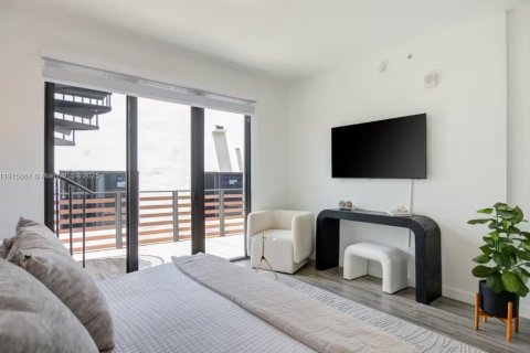 Copropriété à louer à Miami, Floride: 3 chambres, 145.86 m2 № 1972607 - photo 12