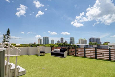 Copropriété à louer à Miami, Floride: 3 chambres, 145.86 m2 № 1972607 - photo 22