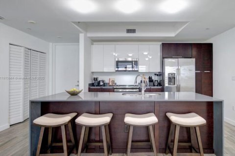 Copropriété à louer à Miami, Floride: 3 chambres, 145.86 m2 № 1972607 - photo 6