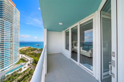 Condominio en venta en Miami Beach, Florida, 1 dormitorio, 79.71 m2 № 1994488 - foto 24