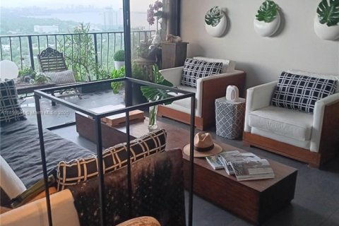 Copropriété à vendre à Miami, Floride: 1 chambre, 111.3 m2 № 1927933 - photo 8