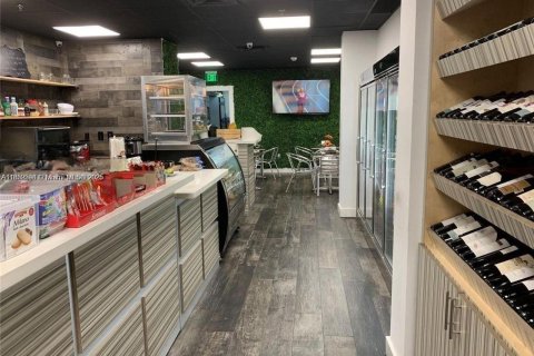 Copropriété à vendre à Miami, Floride: 1 chambre, 111.3 m2 № 1927933 - photo 21